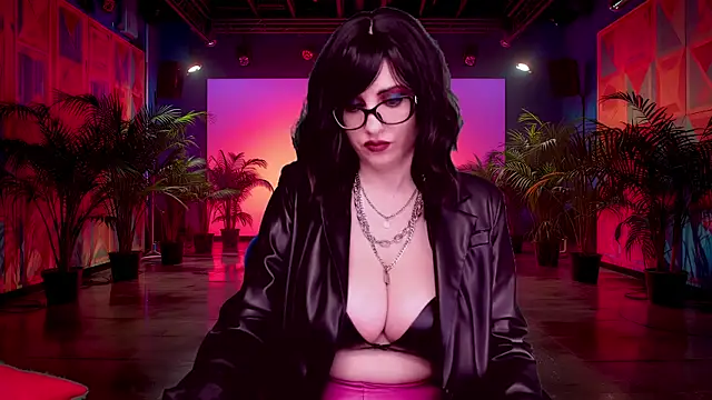 Snapshot of RoseBlooom chatting on 10-12-25, 03:49 RoseBlooom online show from 10-12-25, 03:49