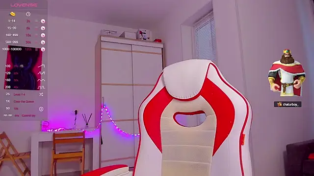 HotCarolineXO online show from 12-24-24, 07:49