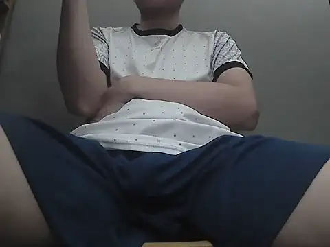 Snapshot of Enda_21 chatting on 09-26-25, 06:39 Enda 21 online show from 09-26-25, 06:39