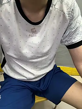 Snapshot of Enda_21 chatting on 10-04-25, 08:01 Enda 21 online show from 10-04-25, 08:01