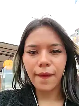 Snapshot of -Camila_ chatting on 12-19-24, 06:01 -Camila  online show from 12-19-24, 06:01