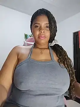 Snapshot of collegechica chatting on 02-20-26, 06:26 collegechica online show from 02-20-26, 06:26