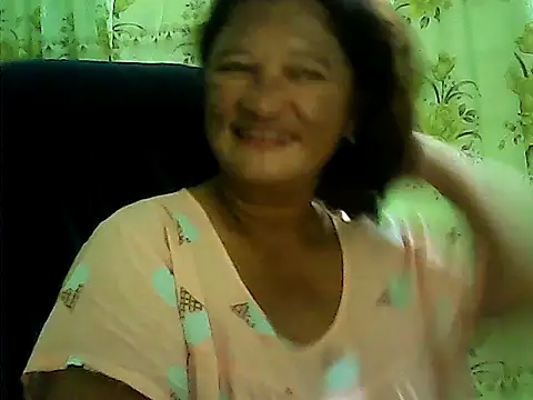 Snapshot of hott_scarlett chatting on 03-11-26, 12:22 hott scarlett online show from 03-11-26, 12:22