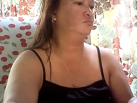 Snapshot of hott_scarlett chatting on 04-01-26, 11:57 hott scarlett online show from 04-01-26, 11:57