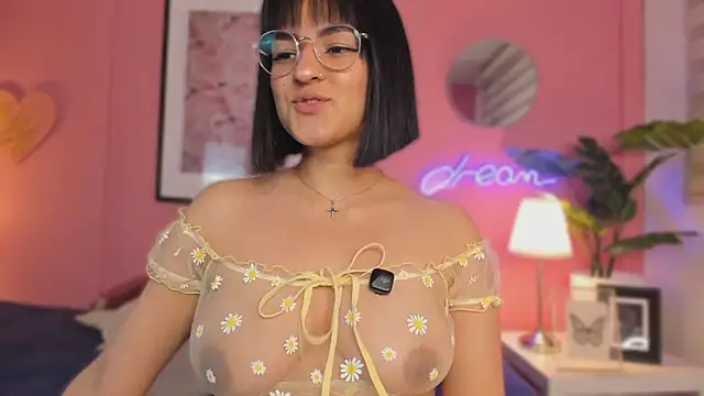 SoySaraa online show from 09-16-25, 05:41