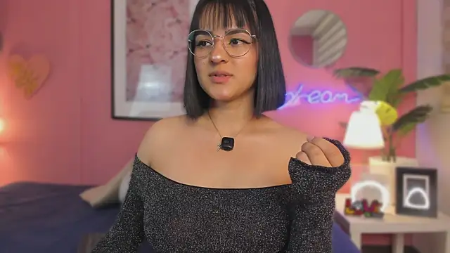 SoySaraa online show from 02-06-26, 06:18