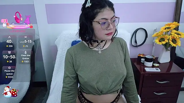 Catwhite  online show from 12-03-25, 03:54