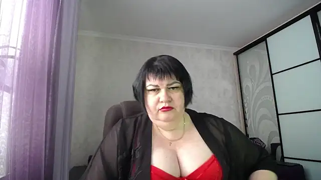JuicyLady Di online show from 05-10-26, 05:01