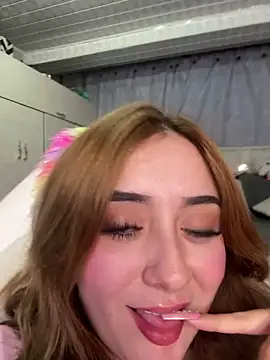 Sam Thompsoon  online show from 03-06-25, 05:35