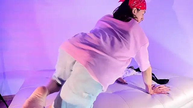 ArchieCollins online show from 02-08-25, 02:36