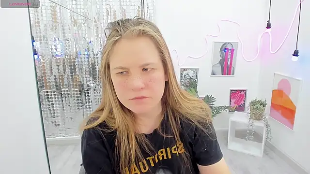 JadeSoft online show from 02-22-25, 03:01