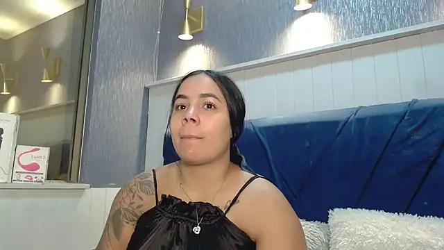 EmilyQueen3x online show from 01-16-26, 12:20