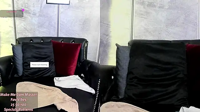 Snapshot of Mismegan_X chatting on 01-25-25, 12:16 Mismegan X online show from 01-25-25, 12:16