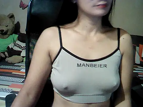 Snapshot of Mia_Rein chatting on 03-14-26, 02:28 Mia Rein online show from 03-14-26, 02:28