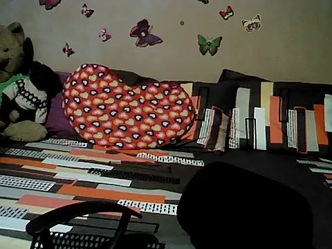 Snapshot of Mia_Rein chatting on 03-26-26, 01:17 Mia Rein online show from 03-26-26, 01:17