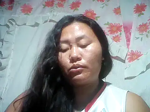 Snapshot of Sexyhorney4u chatting on 12-27-24, 12:50 Sexyhorney4u online show from 12-27-24, 12:50