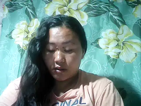 Snapshot of Sexyhorney4u chatting on 02-05-25, 12:20 Sexyhorney4u online show from 02-05-25, 12:20