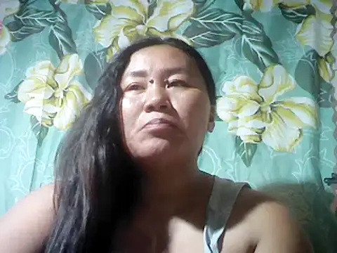 Snapshot of Sexyhorney4u chatting on 02-05-25, 06:35 Sexyhorney4u online show from 02-05-25, 06:35