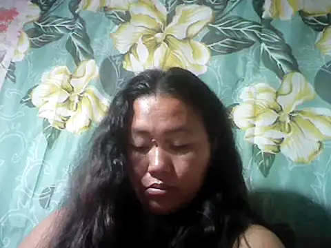 Snapshot of Sexyhorney4u chatting on 02-22-25, 11:46 Sexyhorney4u online show from 02-22-25, 11:46