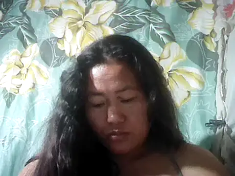 Snapshot of Sexyhorney4u chatting on 02-23-25, 01:10 Sexyhorney4u online show from 02-23-25, 01:10