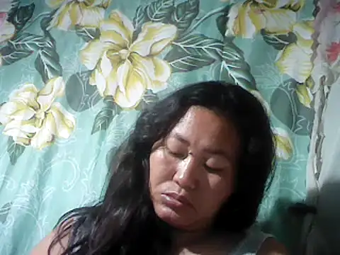 Snapshot of Sexyhorney4u chatting on 02-24-25, 10:25 Sexyhorney4u online show from 02-24-25, 10:25