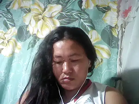 Snapshot of Sexyhorney4u chatting on 02-25-25, 10:18 Sexyhorney4u online show from 02-25-25, 10:18