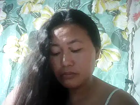 Snapshot of Sexyhorney4u chatting on 03-09-25, 12:10 Sexyhorney4u online show from 03-09-25, 12:10