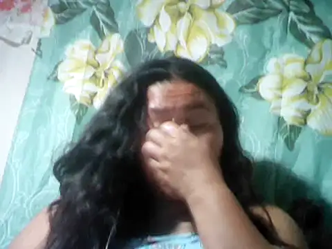 Snapshot of Sexyhorney4u chatting on 03-09-25, 09:57 Sexyhorney4u online show from 03-09-25, 09:57