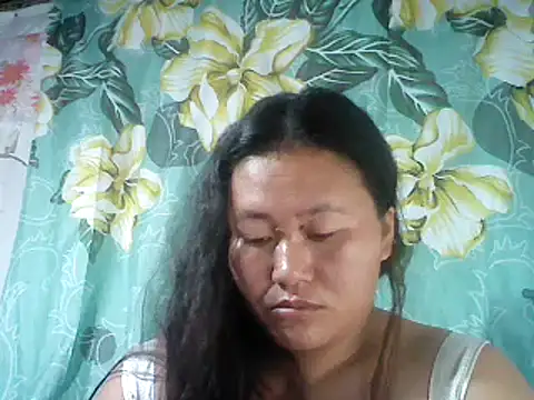 Snapshot of Sexyhorney4u chatting on 03-16-25, 06:34 Sexyhorney4u online show from 03-16-25, 06:34