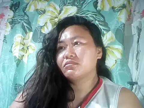 Snapshot of Sexyhorney4u chatting on 03-18-25, 09:32 Sexyhorney4u online show from 03-18-25, 09:32