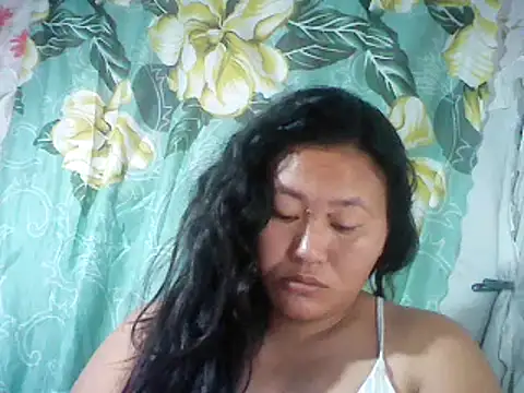 Snapshot of Sexyhorney4u chatting on 03-20-25, 07:04 Sexyhorney4u online show from 03-20-25, 07:04