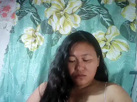 Snapshot of Sexyhorney4u chatting on 03-22-25, 07:31 Sexyhorney4u online show from 03-22-25, 07:31