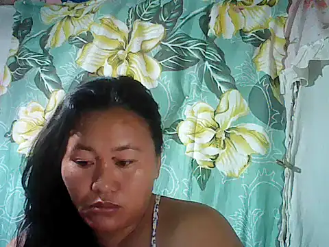 Snapshot of Sexyhorney4u chatting on 09-16-25, 08:10 Sexyhorney4u online show from 09-16-25, 08:10