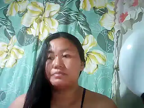 Snapshot of Sexyhorney4u chatting on 10-03-25, 08:06 Sexyhorney4u online show from 10-03-25, 08:06