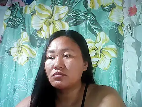 Snapshot of Sexyhorney4u chatting on 11-09-25, 10:41 Sexyhorney4u online show from 11-09-25, 10:41