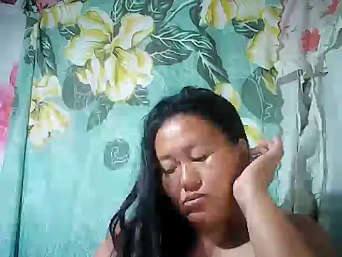 Snapshot of Sexyhorney4u chatting on 11-16-25, 07:30 Sexyhorney4u online show from 11-16-25, 07:30