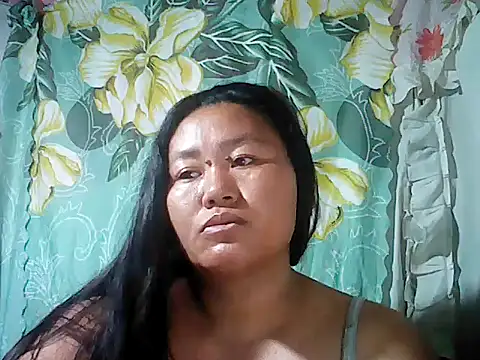 Snapshot of Sexyhorney4u chatting on 11-23-25, 07:24 Sexyhorney4u online show from 11-23-25, 07:24