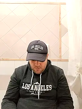 alex899927 online show from 10-09-25, 07:39