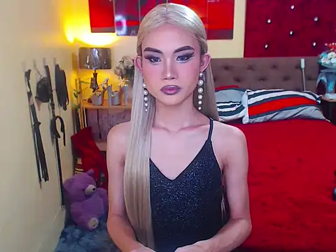 MeatyhorsecockMistress online show from 11-11-25, 06:57