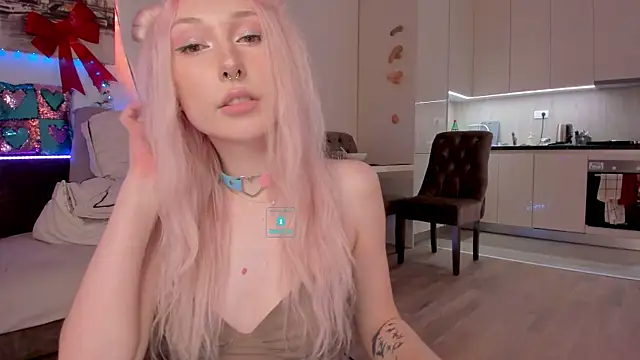 Snapshot of AlexRoseLiRed chatting on 01-12-25, 12:49 AlexRoseLiRed online show from 01-12-25, 12:49