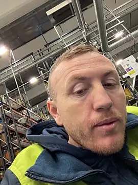 Snapshot of danicohoney chatting on 10-21-25, 12:44 danicohoney online show from 10-21-25, 12:44