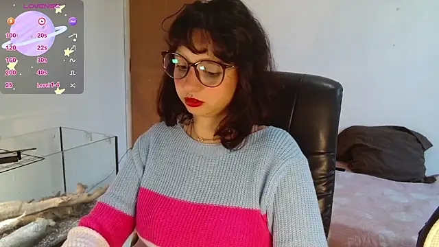 Snapshot of myamillor chatting on 09-27-25, 11:26 myamillor online show from 09-27-25, 11:26