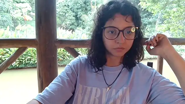 Snapshot of myamillor chatting on 11-10-25, 02:16 myamillor online show from 11-10-25, 02:16