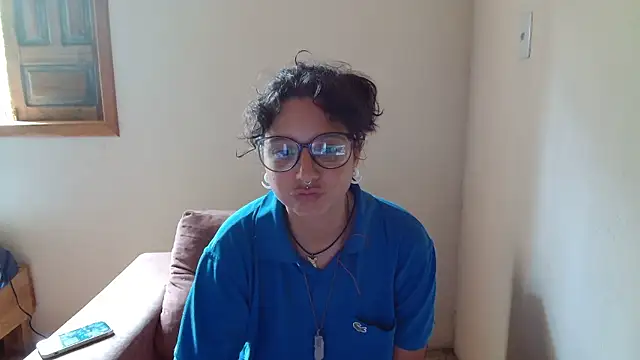 Snapshot of myamillor chatting on 01-18-26, 02:43 myamillor online show from 01-18-26, 02:43