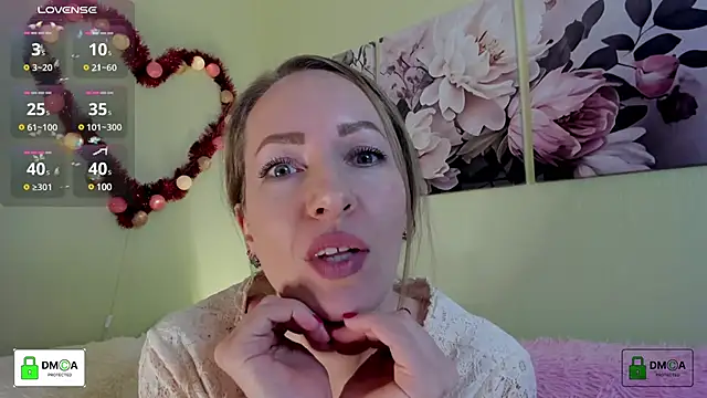 Snapshot of Queenymel chatting on 01-26-25, 05:13 Queenymel online show from 01-26-25, 05:13