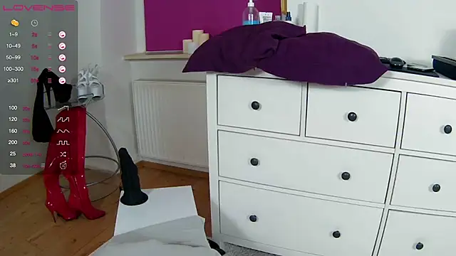 Latina daily online show from 09-23-25, 12:08