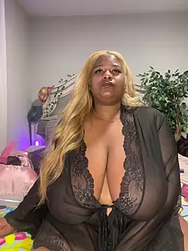 BigFineSelena online show from 01-07-25, 12:20