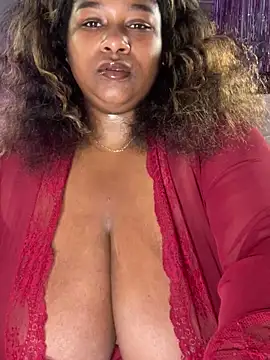 BigFineSelena online show from 02-03-26, 12:09