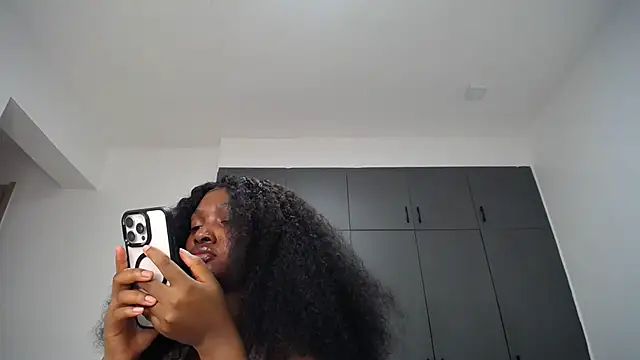 Snapshot of Pretty_Liya08 chatting on 07-15-26, 03:12 Pretty Liya08 online show from 07-15-26, 03:12