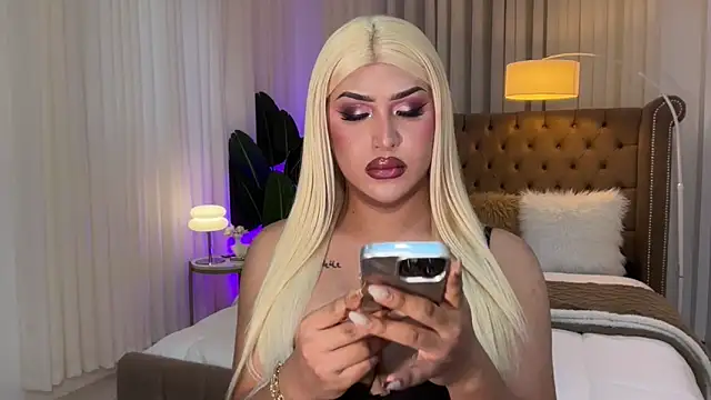 Your Majesty Tyra online show from 03-07-25, 07:52